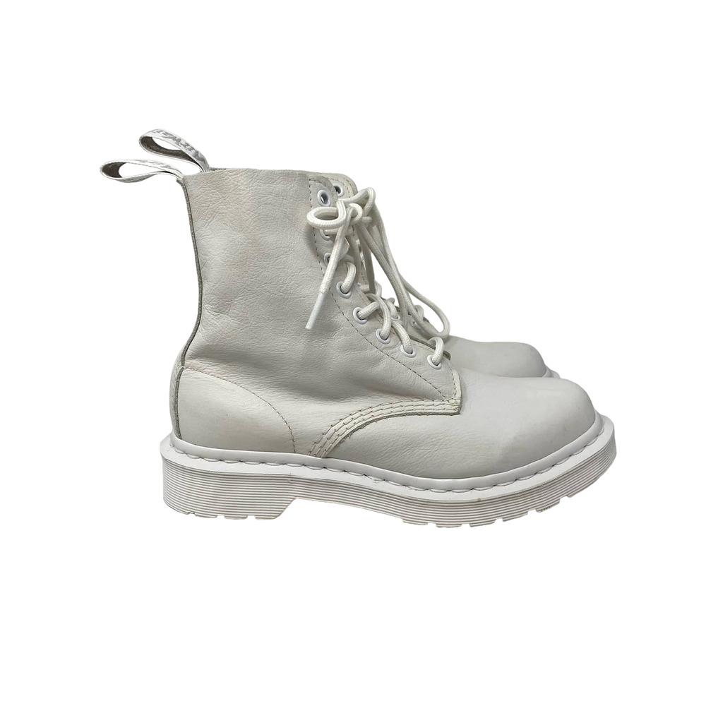 NWOT Dr. Martens The Original Leather Boot Pascal (8 Eye) size US 5